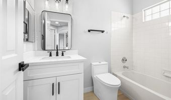 6821 Santa Isabel Ave 201, Las Vegas, NV 89146