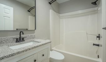 148 20th Ave, Apalachicola, FL 32320