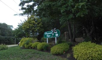 26 Dogwood Dr, Barnegat, NJ 08005