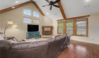 3904 SW Layton Rd, Bentonville, AR 72713