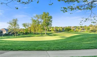 4313 Lakeview Ter, Basehor, KS 66007
