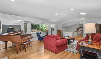 2090 Pebble Dr, Alamo, CA 94507
