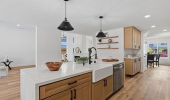 1416 EASTVIEW Ct, Oceanside, CA 92056