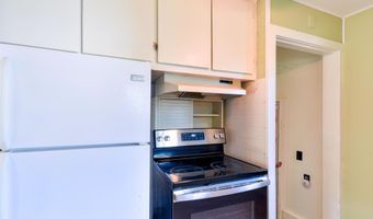 104 Grove Ave, Alma, MI 48801