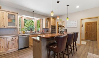 1029 Sun Valley Dr, Careywood, ID 83809