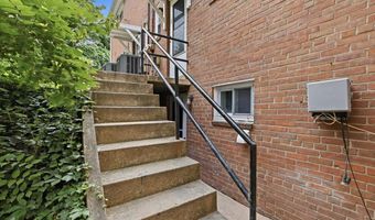 5024 8TH Rd S, Arlington, VA 22204