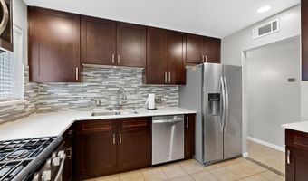 2020 Hendola Dr NE, Albuquerque, NM 87110