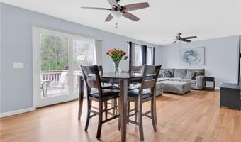 42 Brookside Ave, North Providence, RI 02911