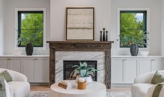 809 N KENMORE St, Arlington, VA 22201