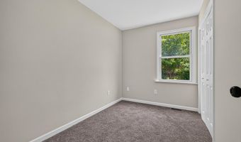637 MARKET St, Aberdeen, MD 21001