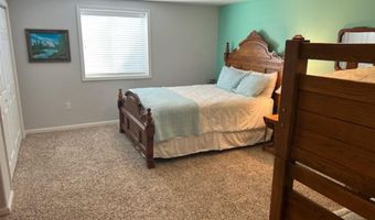 184 S 1st St W, Cowley, WY 82420
