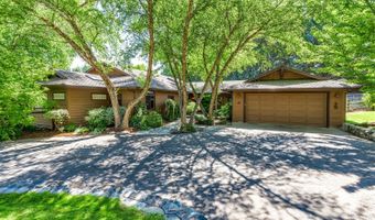 550 Crowson Rd, Ashland, OR 97520