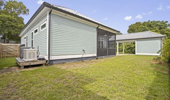 329 Saint George St, Bay St. Louis, MS 39520