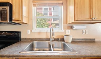 16 Wally D Ln, Belgrade, MT 59714