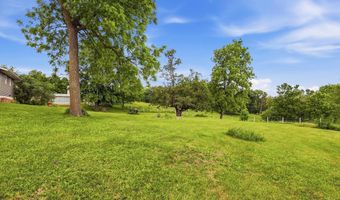 11971 North Rd, Argyle, WI 53504