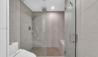 9801 Collins Ave 5U, Bal Harbour, FL 33154