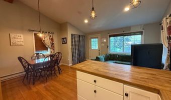 105 Lakeside Dr, Alloway, NJ 07461