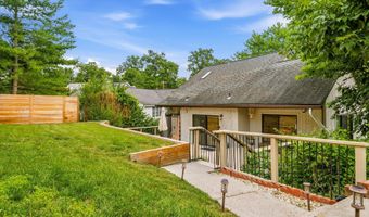 2360 S ARLINGTON RIDGE Rd, Arlington, VA 22202