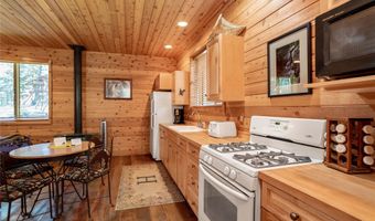 13518 Sylvan Dr, Bigfork, MT 59911