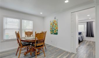 906 Wren Cir, Barefoot Bay, FL 32976