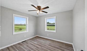 2027 40th Ave, Alden, WI 54020