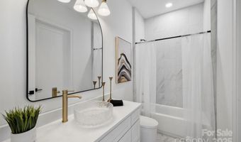 910 Everett Pl, Charlotte, NC 28205