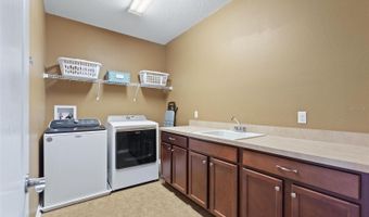 111 ONYX Ct, Auburndale, FL 33823