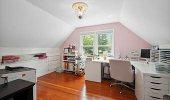 34 Forest St, Bristol, CT 06062