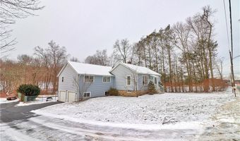 43 Christian Rd, Middlebury, CT 06762