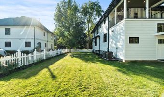 415 N Haddow Ave, Arlington Heights, IL 60004