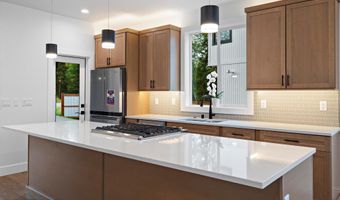 9191 Chapelle Cir, Anchorage, AK 99518