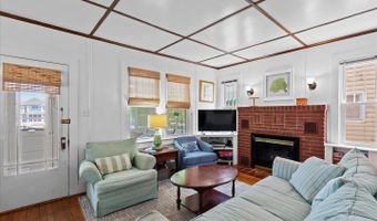 118 PARKWOOD St, Bethany Beach, DE 19930