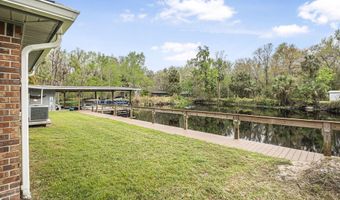 1511 Riveredge Ct, Astor, FL 32102