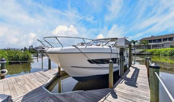 6203 MARBELLA Blvd, Apollo Beach, FL 33572