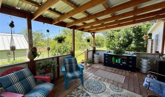 713 N Mesquite St, Hico, TX 76457