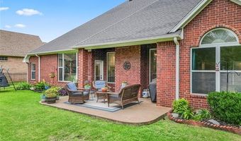 828 Sunset Ct, Ardmore, OK 73401