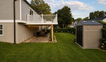 8107 BROWN Ct, Alexandria, VA 22306