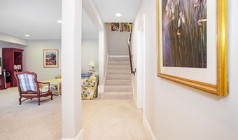 41209 SPECKLED WREN Ct, Aldie, VA 20105