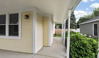 2425 Dunsworth Dr, Columbus, OH 43235