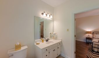 6045 WILLOUGHBY OAK, Bartlett, TN 38135