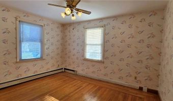 20 Intervale Ave, North Providence, RI 02911