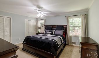 530 Westview Dr, Athens, GA 30606