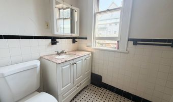 1384 Boston Ave, Bridgeport, CT 06610