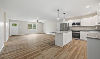 201 CREEK VALLEY Dr, Basye, VA 22810