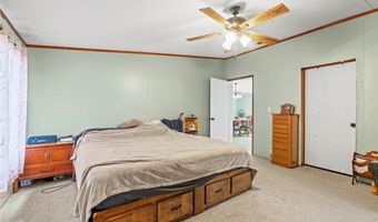197 W Turnpike Rd, McAlester, OK 74501