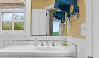 15 Cape Creek Rd, Bald Head Island, NC 28461
