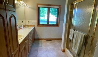 1205 26th St SW, Austin, MN 55912