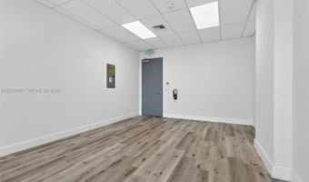 2820 NE 214th St 1006, Aventura, FL 33180
