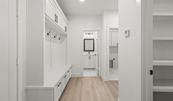 706 E F M 597, Abernathy, TX 79311