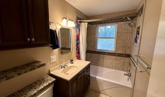 1049 E JARDIN St, Appleton, WI 54911